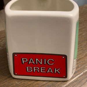 Applause Panic Break Mug 2 Sides rounded 2 Sides are Flat Funny Work Gag Gift